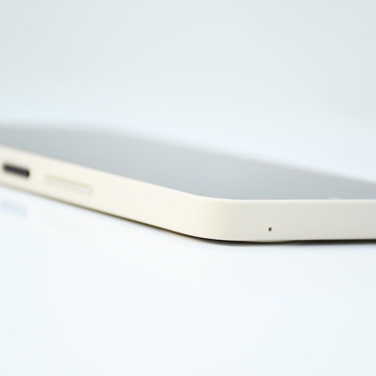 �ڿ���Ʊ�͡�Y!mobile SIM�ե꡼ AQUOS wish4 A402SH �ۥ磻��