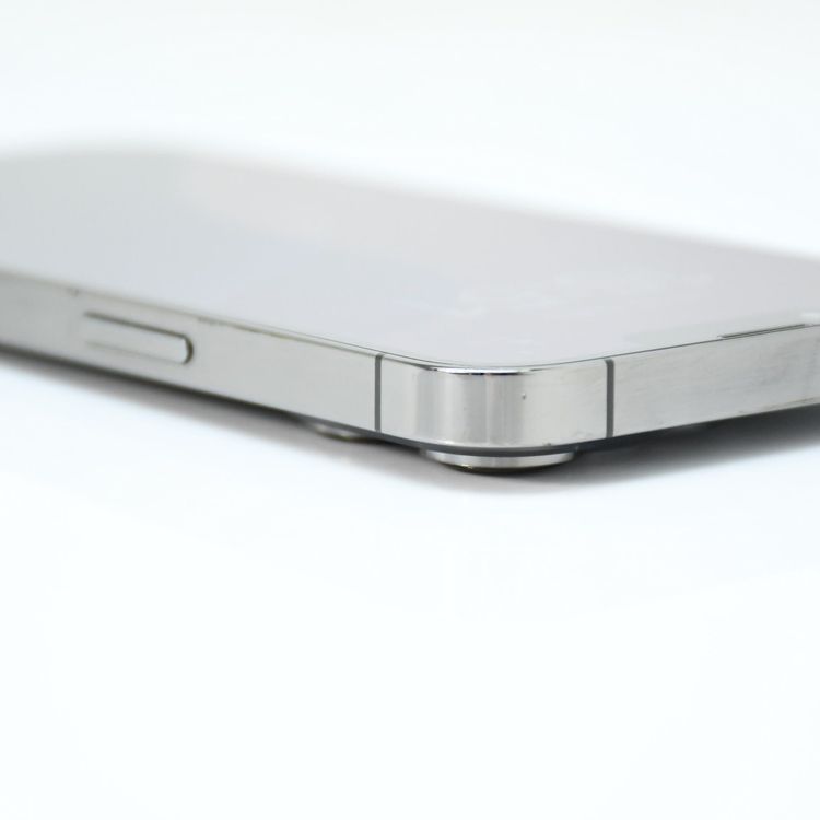 �ڱվ����ʡ�docomo SIM�ե꡼iPhone13 Pro 256GB ����ե�����