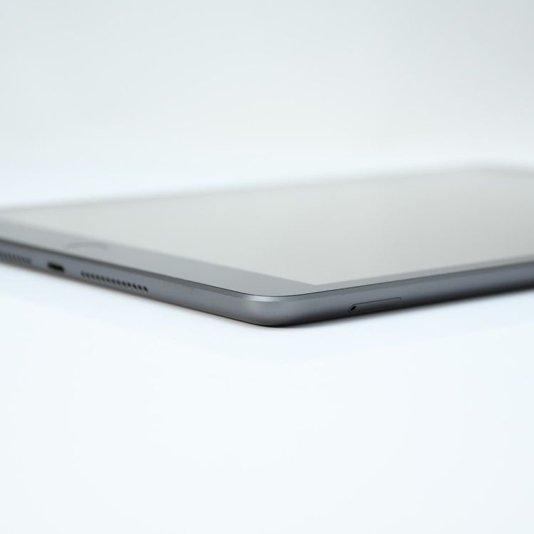 86SIMե꡼ iPad 8 Wi-Fi+Cellular 32GB