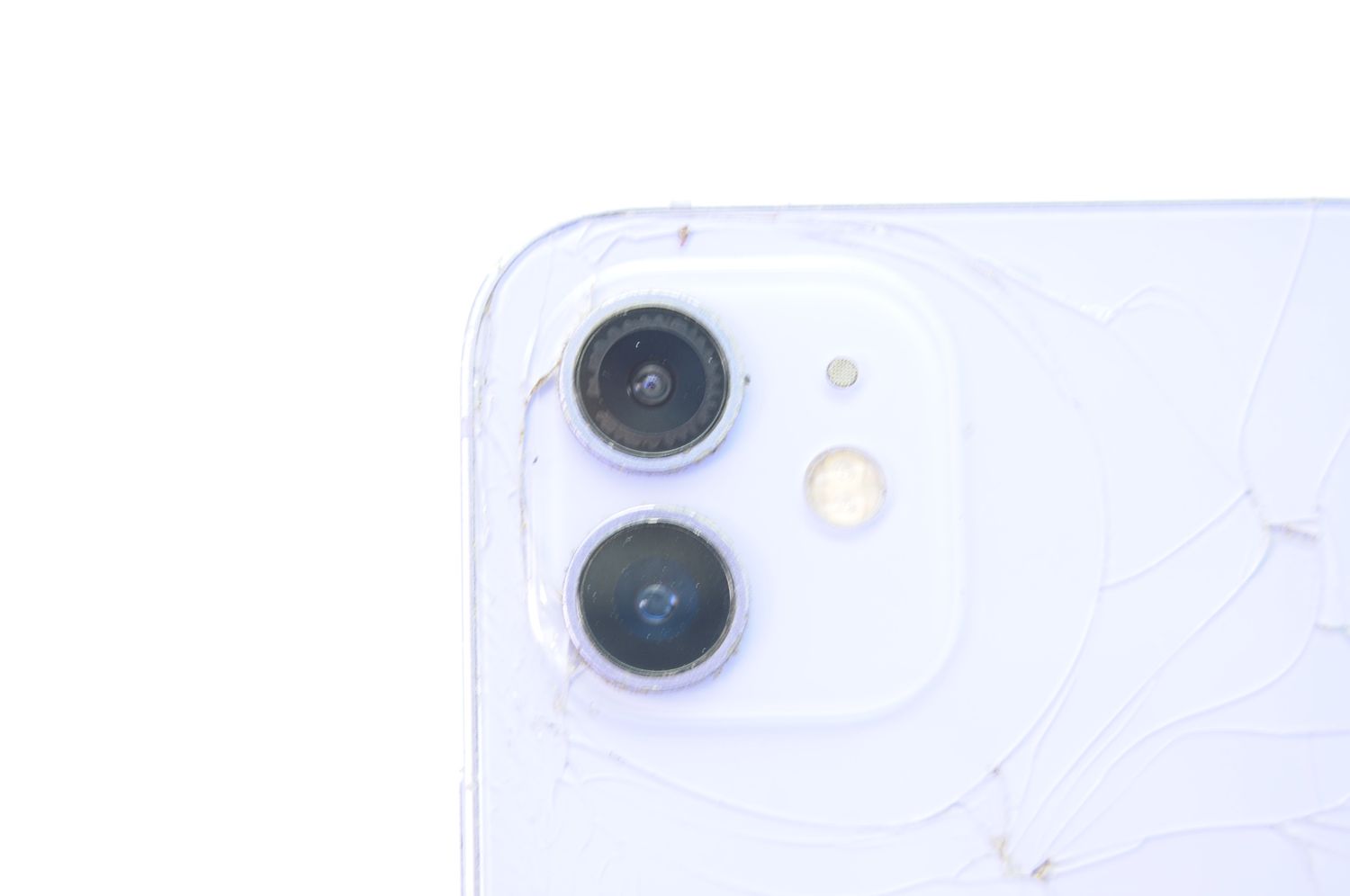 ムスビー｜ジャンク＊液晶美品＊docomo SIMフリー iPhone12 64GB 