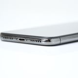 �ڱվ����ʡ�ư��ġ�����100 %��SIM�ե꡼iPhone X 256GB ���ڡ������쥤