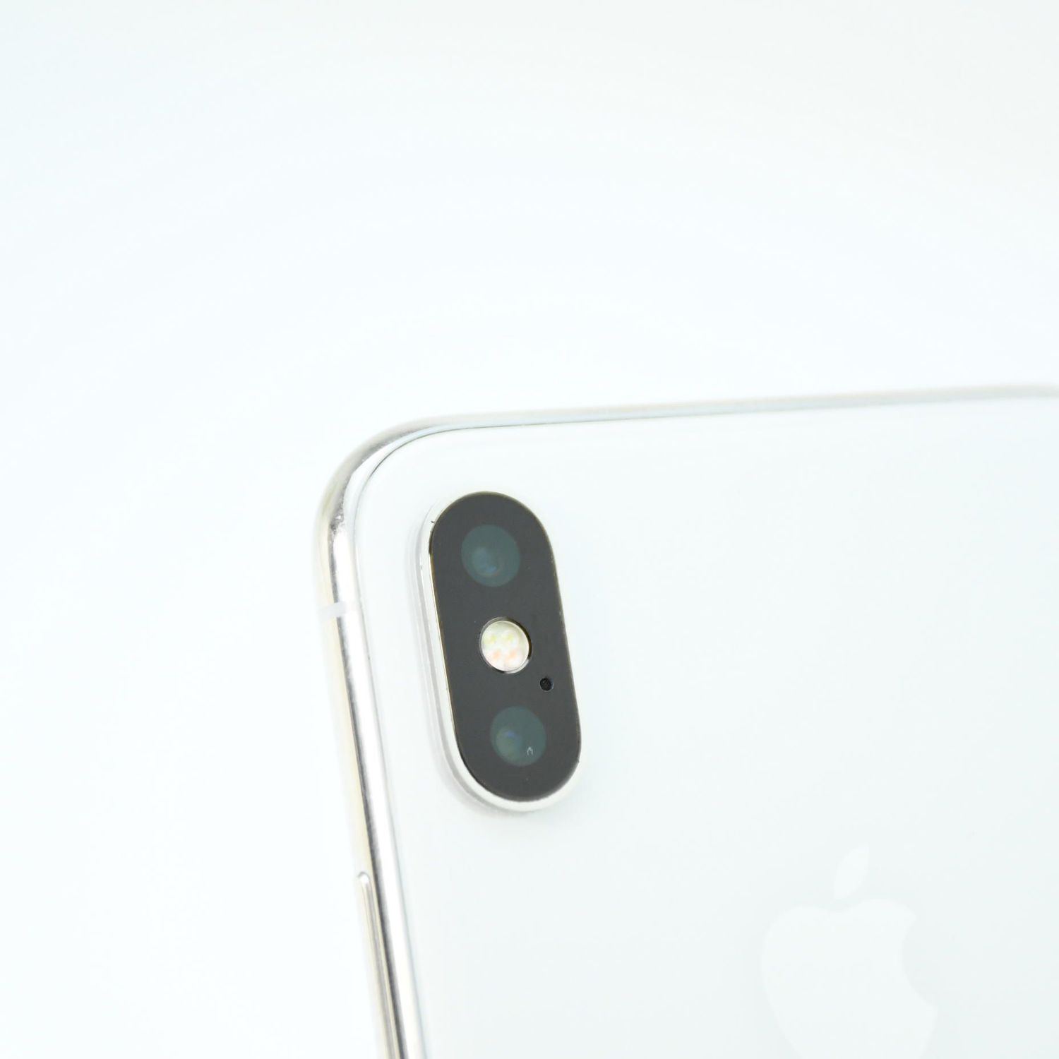 ムスビー｜【美品＊バッテリー最大容量100％】SIMフリー iPhone X 64GB 