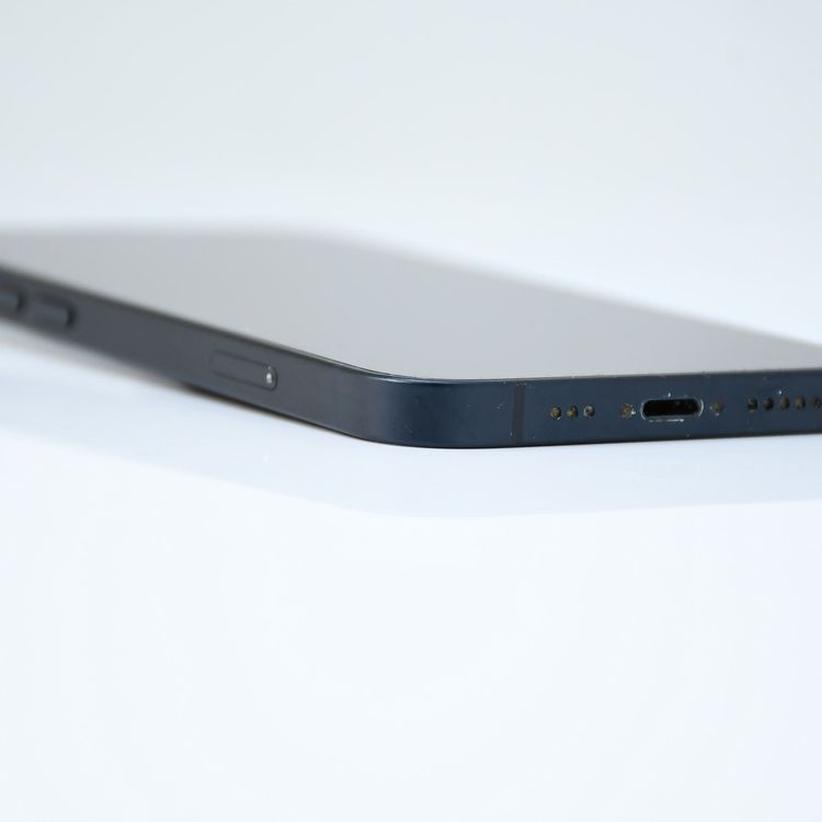 �ڱվ����ʡ�SIM�ե꡼ iPhone 14 128GB �ߥåɥʥ���