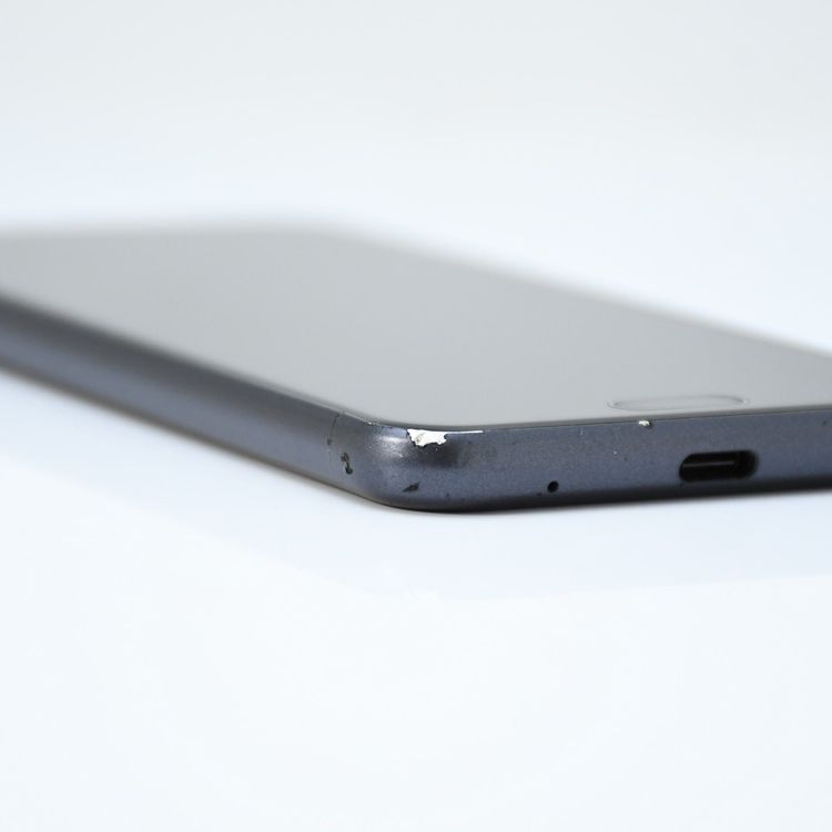 ����������վ����ʡ������ɹ���SIM�ե꡼ docomo AQUOS sense2 SH-01L