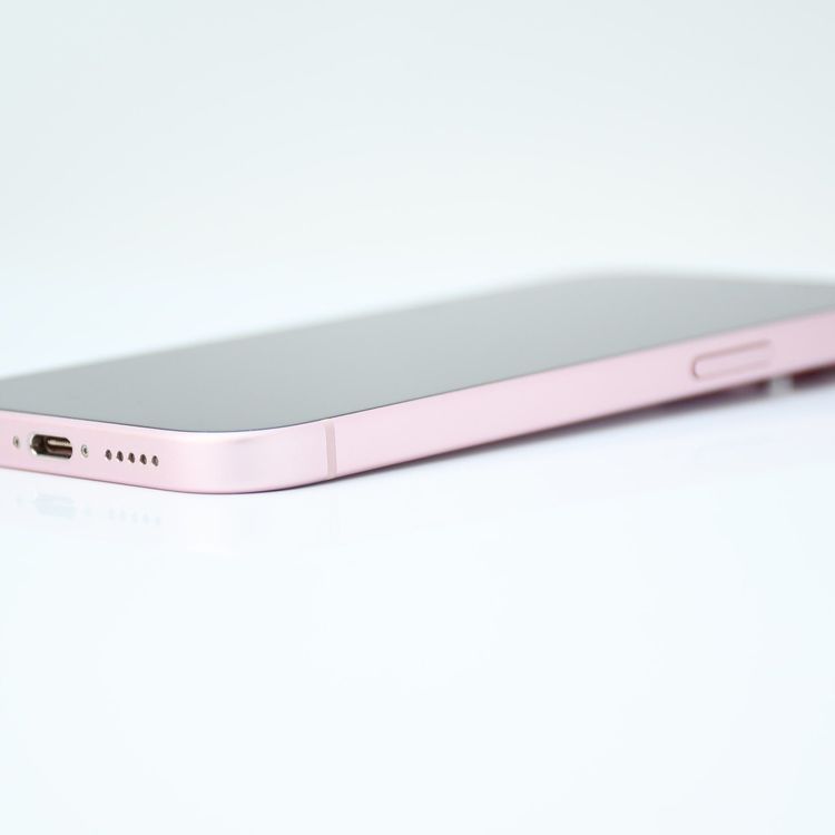 �ڶ˾����ʡ������Хåƥ꡼84�����°�ʴ�����SIM�ե꡼ iPhone15 128GB �ԥ�