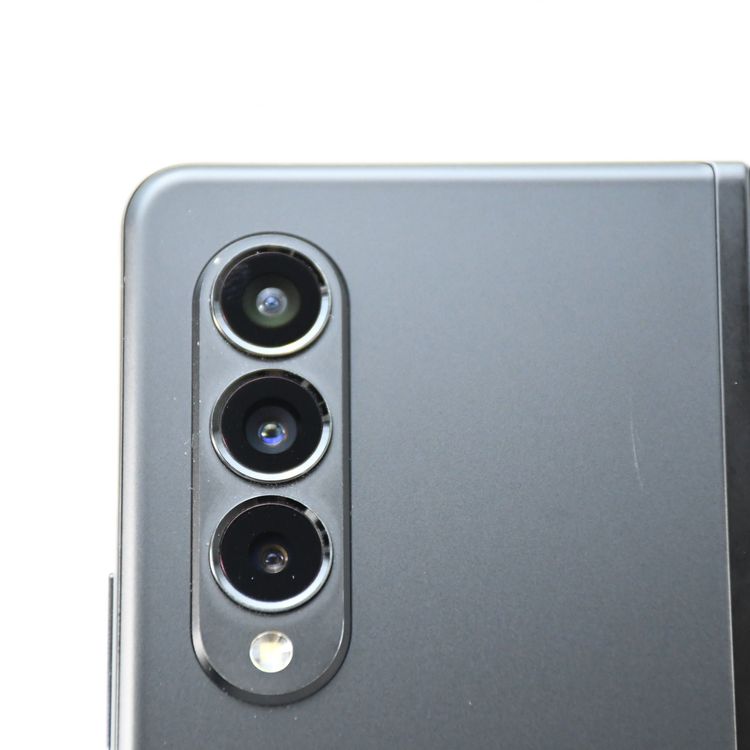 �ڱվ����ʡ�SIM�ե꡼ au Galaxy S23 256GB SCG11�ե���ȥ�֥�å�