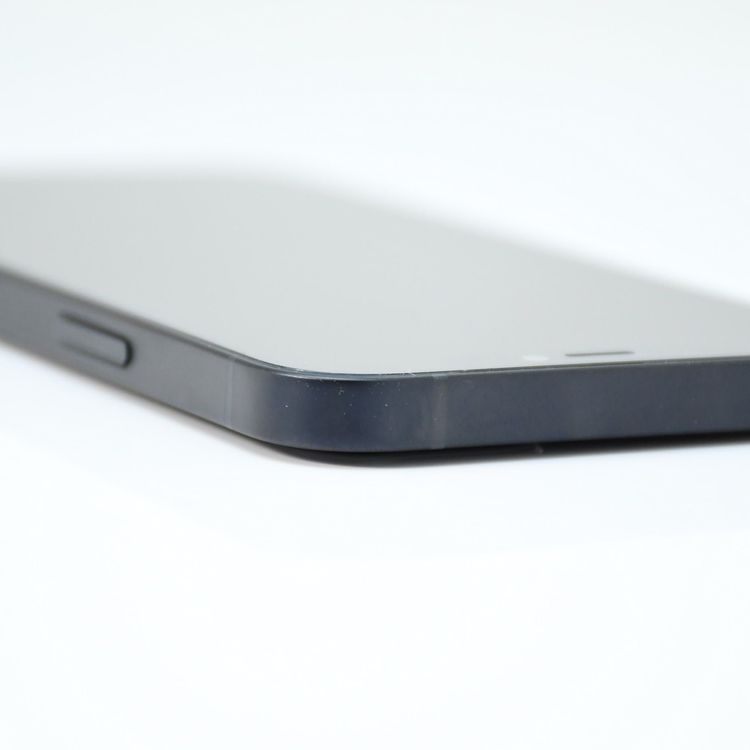 ��ư��ġ��Хåƥ꡼100 %�� SIM�ե꡼ iPhone12 64GB �֥�å�