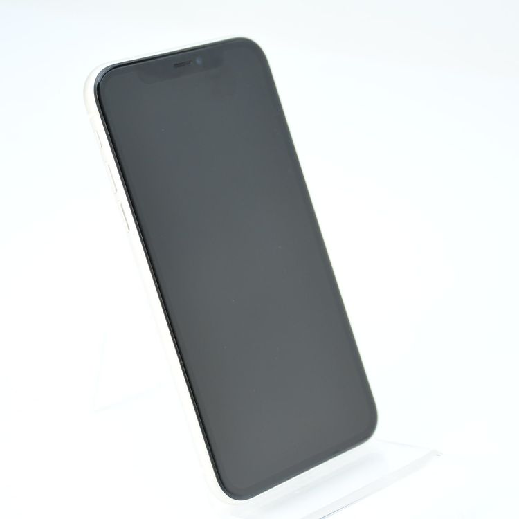 �����ʡ�docomo SIM�ե꡼ iPhone11 64GB �ۥ磻��