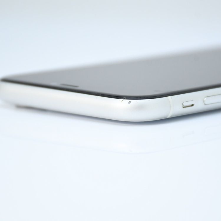 ��Face ID����󥯡��վ����ʡ�SIM�ե꡼ docomo iPhone XR 128GB