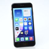 �ڱվ����ʡ�SIM�ե꡼ iPhone SE �裲���� 64GB �֥�å�