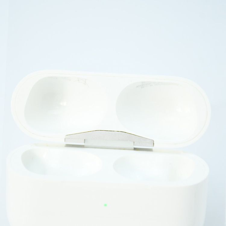 ����°�ʴ�����AirPods Pro ��1���� MWP22J/A A2083