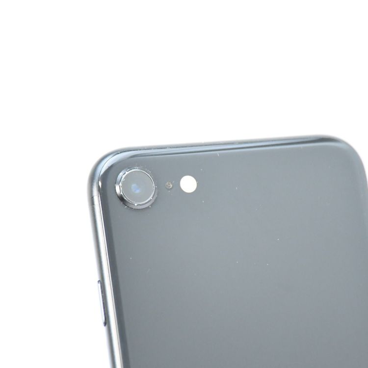 SIM�ե꡼ iPhone SE �裲���� 64GB �֥�å�