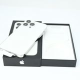 【美品】docomo SIMフリーiPhone13 Pro 256GB シルバー