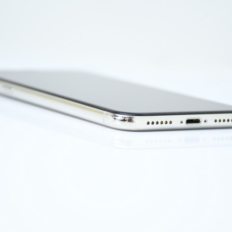 �ڱվ����ʡ�docomo SIM�ե꡼ iPhone X 64GB ����С�