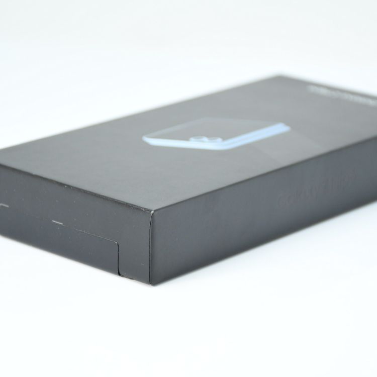 �ڿ���̤�����ʡ�docomo SIM�ե꡼  Galaxy Z Flip6 SC-54E �֥롼