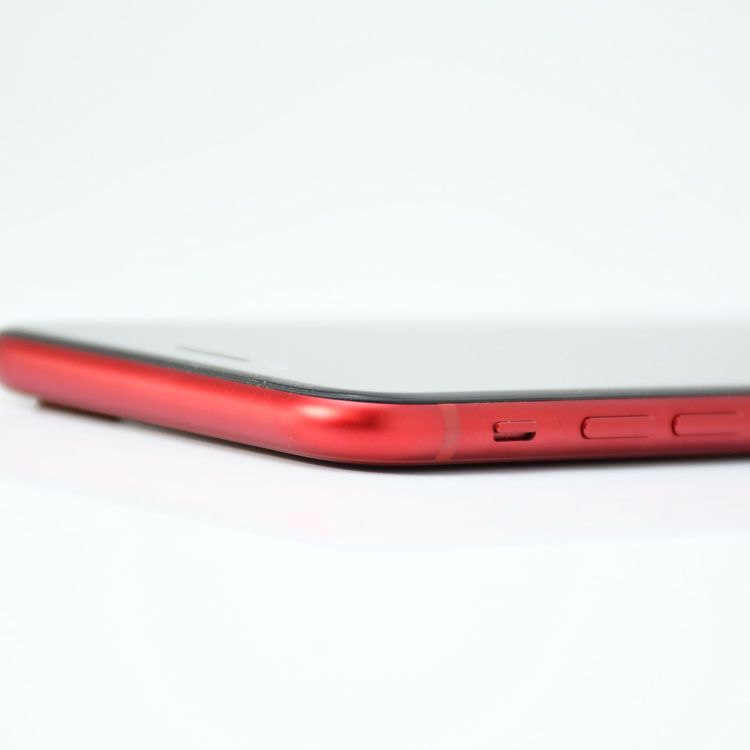 �����ʡ������Хåƥ꡼85%��docomo SIM�ե꡼ iPhoneSE �裳���� 64GB