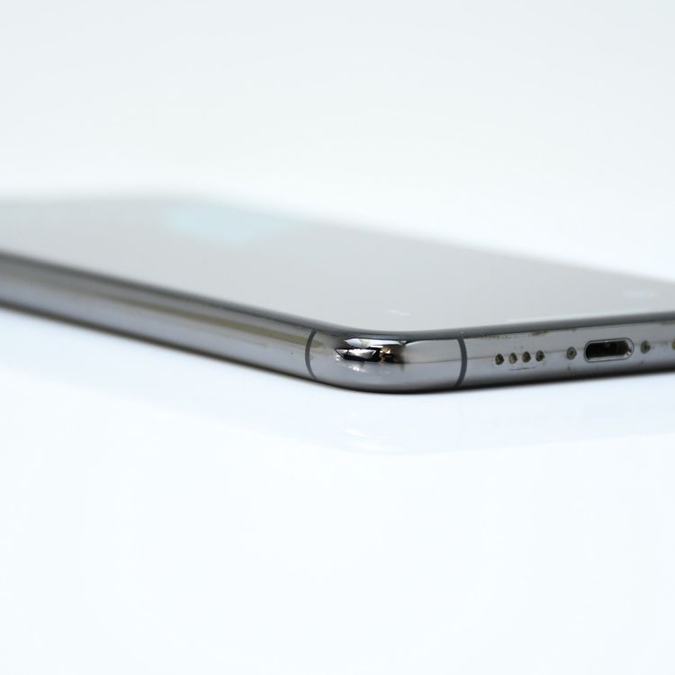 �����ʡ�SIM�ե꡼  iPhone11 Pro Max 512GB ���ڡ������쥤