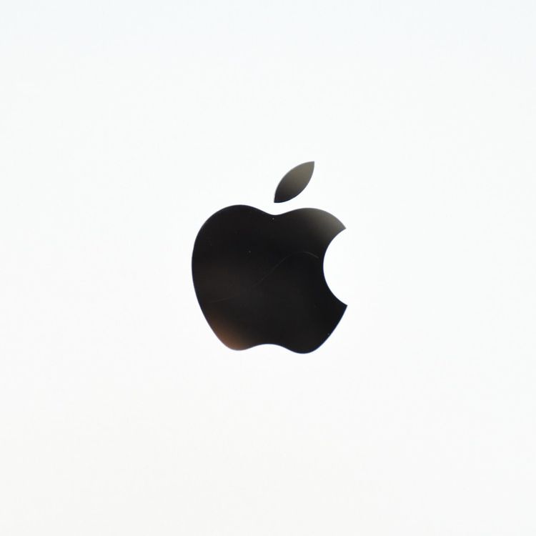 �����ʡ�������81���MacBook Air 13����� M1 8GB/256GB