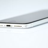 ưġ100 %վʡSIMե꡼ iPhone SE 裲 128GB ۥ磻