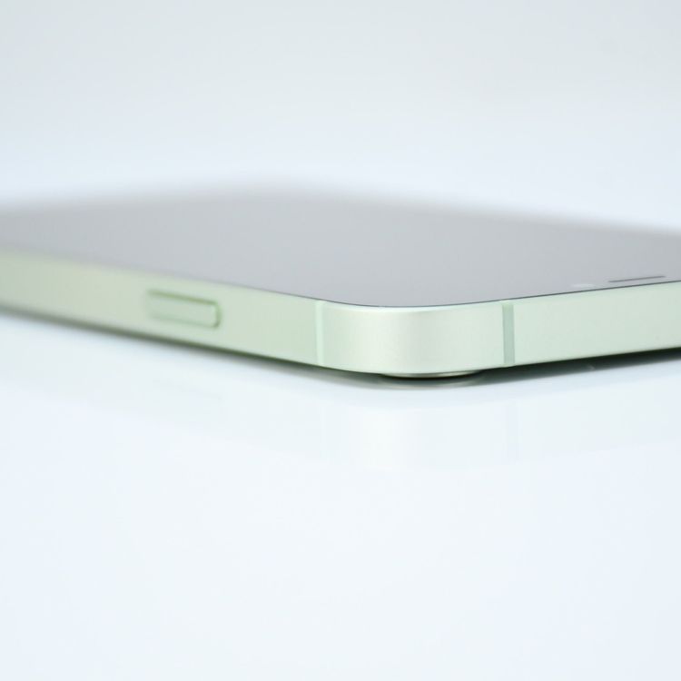 �����ʡ���°�ʴ����������Хåƥ꡼83���SIM�ե꡼iPhone12 64GB ���꡼��