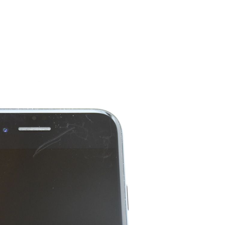 ��ư��ġ��Хåƥ꡼��������100���SIM�ե꡼iPhoneSE �裳���� 64GB