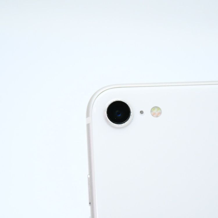 ưġ100 %ʡ SIMե꡼ iPhoneSE 裳 64GB 饤
