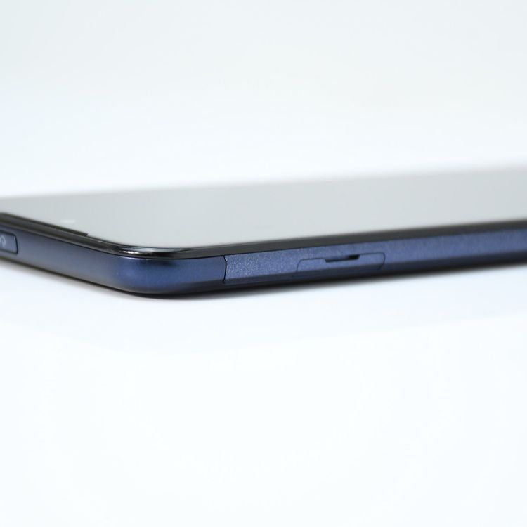 �������ɹ���SIM�ե꡼ docomo ���󤷤󥹥ޥ� KY-51B �ͥ��ӡ�