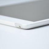 �ڥХåƥ꡼��������92������ʡ�SIM�ե꡼iPad ��7����  32GB ����С�