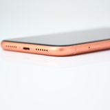 �ڱվ����ʡ������Хåƥ꡼86���docomo SIM�ե꡼ iPhone XR 128GB