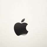 �ڱվ����ʡ�iPad ��9���� Wi-Fi 64GB ����С�