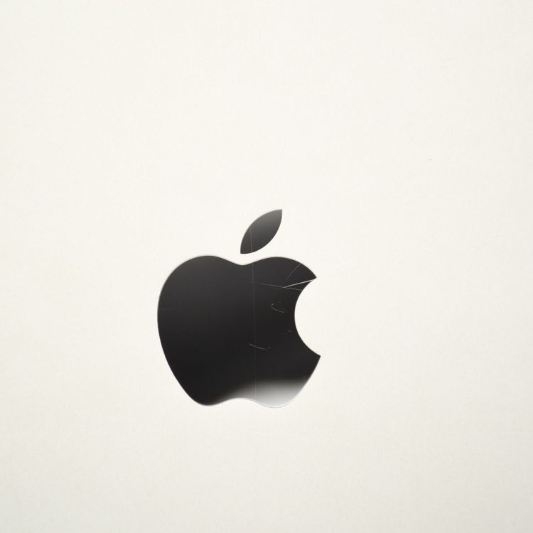�ڱվ����ʡ�iPad ��9���� Wi-Fi 64GB ����С�