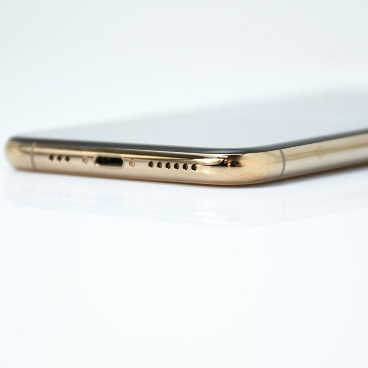 �����ʡ������Хåƥ꡼87���docomo SIM�ե꡼ iPhone XS 256GB �������