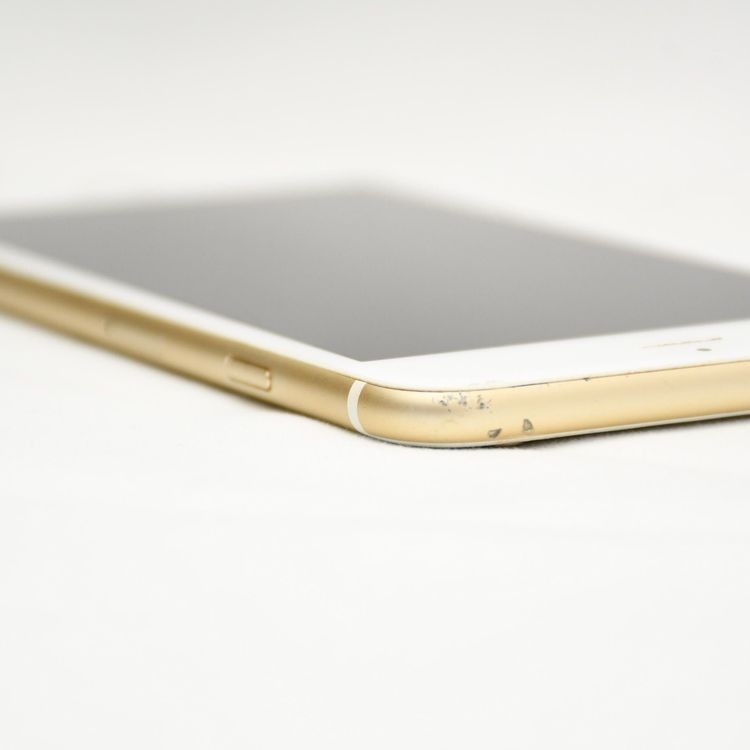 �ڱվ����ʡ��Хåƥ꡼��������88���au iPhone 6 Plus 128GB �������
