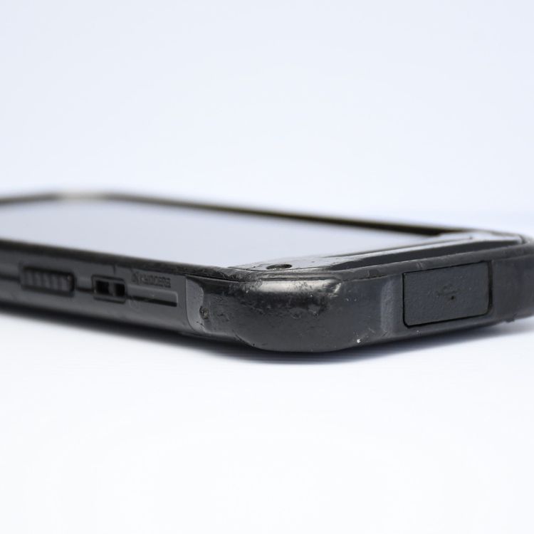 SIM�ե꡼ TORQUE G03 KYV41 32GB �֥�å�