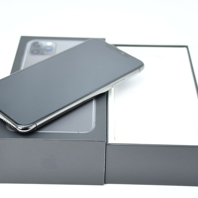 �����ʡ�SIM�ե꡼  iPhone11 Pro Max 512GB ���ڡ������쥤