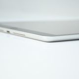 �ڥ���󥯡�ư���ǽ��iPad ��9���� 64GB Wi-Fi��ǥ� ����С�