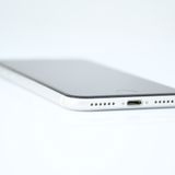 �����ʡ�docomo SIM�ե꡼ iPhone SE �裲���� 128GB �ۥ磻��