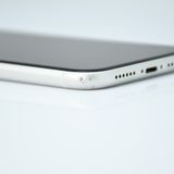 �ڱվ����ʡ������Хåƥ꡼82���au SIM�ե꡼ iPhone XR 128GB �ۥ磻��