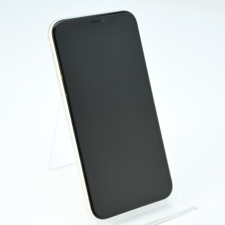 �ڱվ����ʡ������Хåƥ꡼�������� 86���docomo SIM�ե꡼ iPhone11 64GB