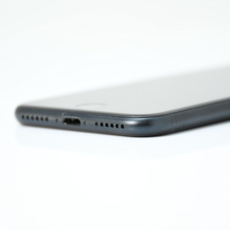 �����ʡ������Хåƥ꡼81%��SIM�ե꡼ iPhoneSE �裳���� 64GB �ߥåɥʥ���