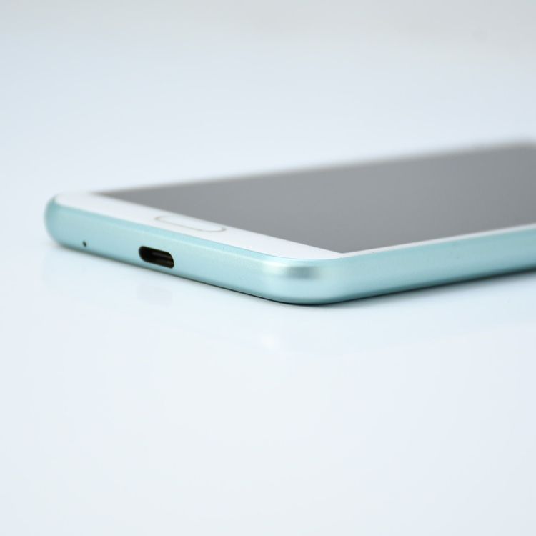 �ڿ���Ʊ�͡�SIM�ե꡼ au SHV43 AQUOS sense2 ���������꡼��