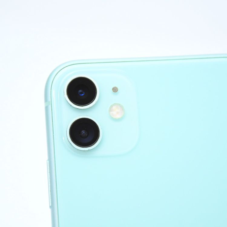 【液晶美品】SIMフリー iPhone11 256GB グリーン