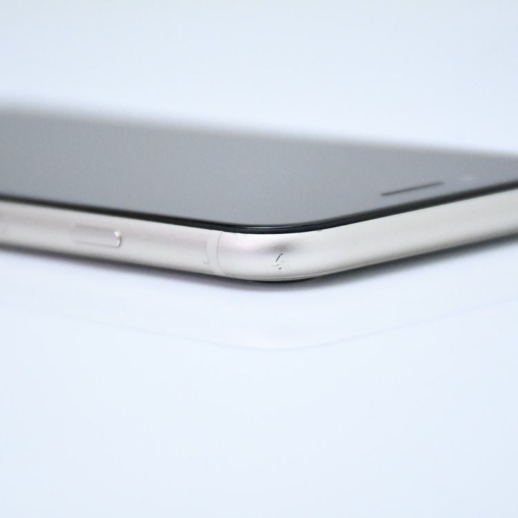 ưġ100 % SIMե꡼ iPhoneSE 裳 64GB 饤