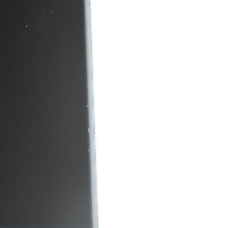 SIM�ե꡼ iPhone SE �裲���� 128GB �֥�å�