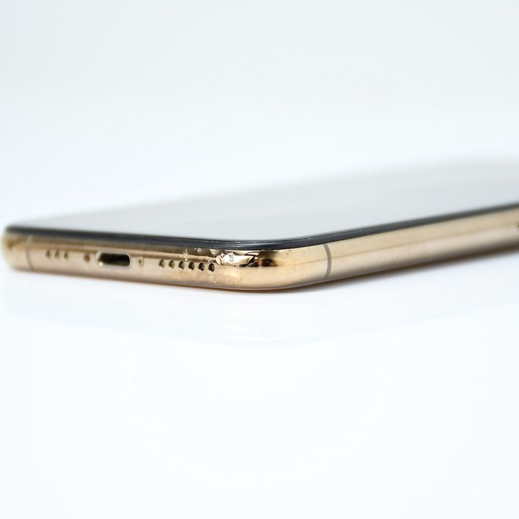 SIM�ե꡼iPhone XS 64GB �������