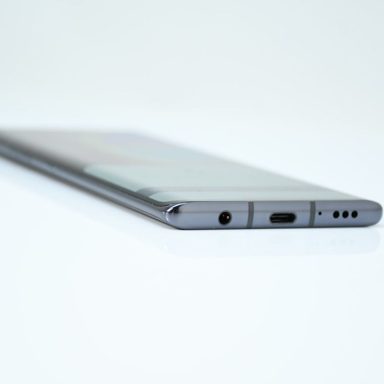 �������ɹ���SIM�ե꡼ docomo LG VELVET L-52A 5G �������饰�졼