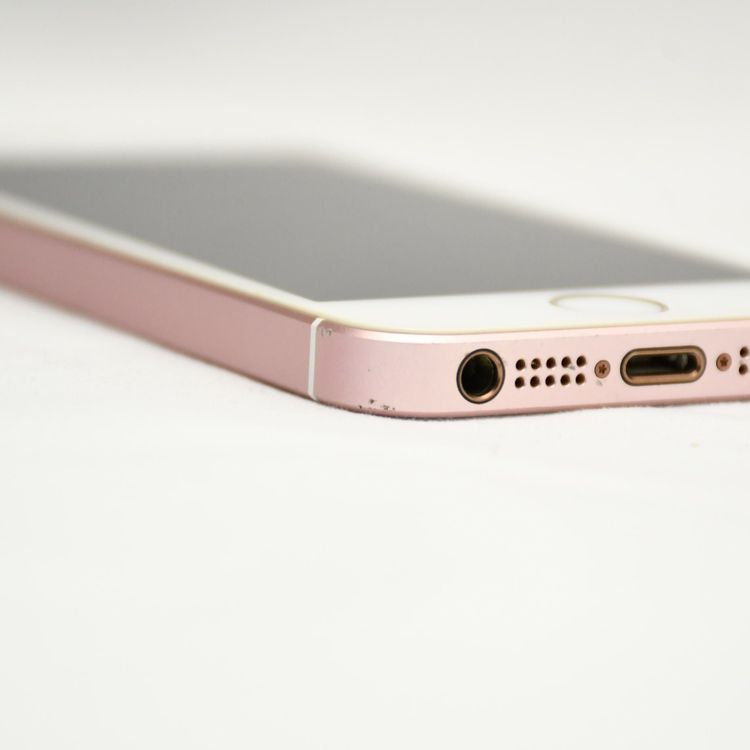 �ڱվ����ʡ�SIM�ե꡼ iPhone SE 32GB �������������