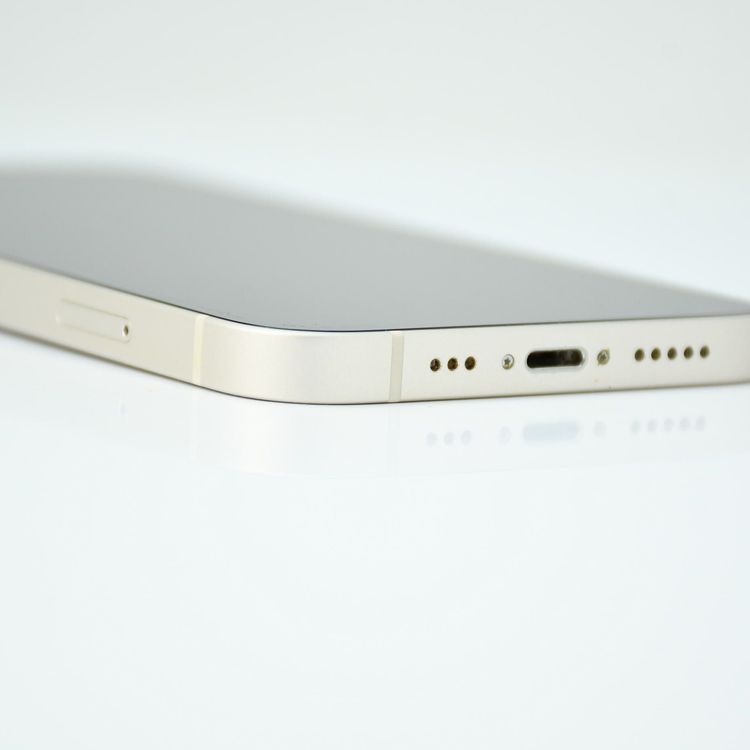 �����ʡ�docomo SIM�ե꡼ iPhone13 128GB �������饤��