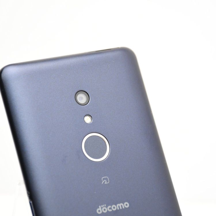 �ڱվ����ʡ�SIM�ե꡼ docomo arrows Be4 F-41A �֥�å�