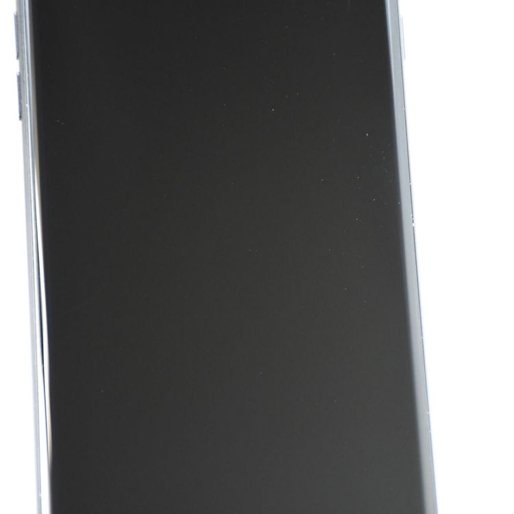 �ڥХåƥ꡼��������82%��SIM�ե꡼ iPhone7 Plus 32GB �֥�å�
